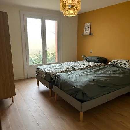 Apartment Maison Avec Jardin Proche Du Marche Royan