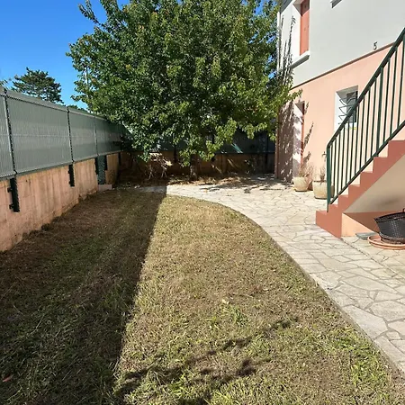 Maison Avec Jardin Proche Du Marche *